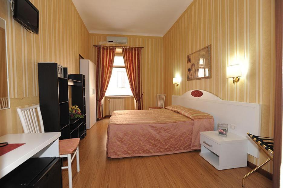 Belvedere Termini Bed & Breakfast - Rome — Photos 1